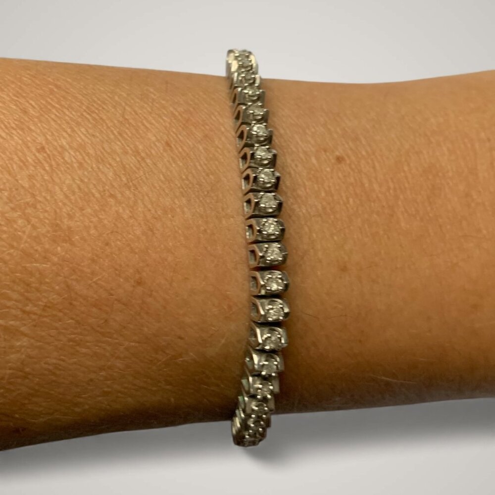 Diamond Tennis Bracelet in Sterling Silver